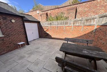 3 bed flat, Fountayne House, Layerthorpe, York, YO103FG - Image 3
