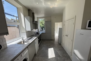 1 bed house, Mill Lane, The Groves, York, YO317TE - Image 2
