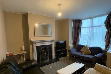 4 bed house, Tang Hall Lane, Heworth, York, YO311SQ - Image 1