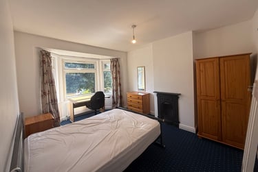 3 bed house, Third Avenue, Tang Hall, York, YO310TY - Image 3