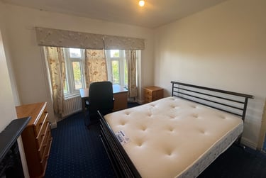 3 bed house, Third Avenue, Tang Hall, York, YO310TY - Image 10