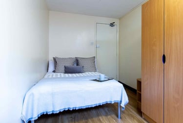 Silver Plus Room - Image 1