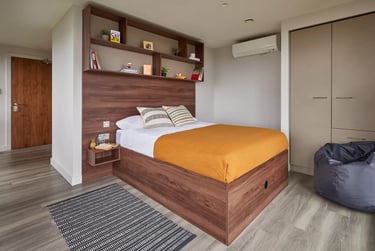 Classic En Suite - Image 21