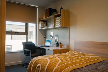 Silver En Suite Low Floor at Redgate, Traffic Street, Castle Boulevard, Nottingham, NG21NE - Image 1