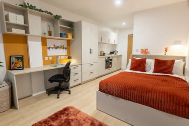 Penthouse Luxe Studio at Telephone House, 15 West Bell Street, Near University, Dundee, DD11AD - Image 6