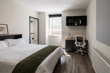 Premium 1 Bed Flat at Lyon Street Terrace, 10 Lyon Street, City Centre, Dundee, DD46RE - Image 4