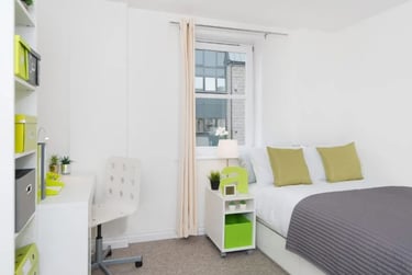 6 Bed Premium Plus at Froghall, 29 Froghall Road, Old Aberdeen, Aberdeen, AB243JL - Image 2