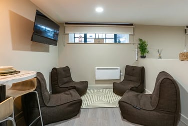 Basement Studio Plus - Image 1