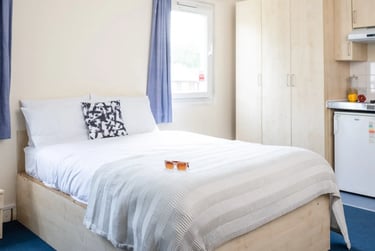 Platinum Studio at McMillan Student Village, Creek Road, Greenwich, London, SE83BU - Image 1