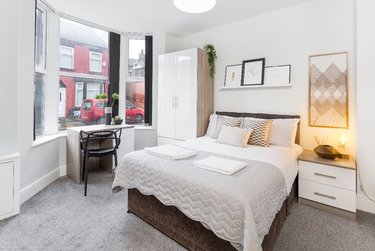 6 bed house, Halsbury Road, Kensington, Liverpool, L66DG - Image 1