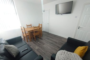 4 bed house, Hannan Road, Kensington, Liverpool, L66DA - Image 2