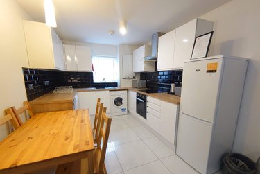 4 bed house, Langton Road, Toxteth, Liverpool, L152HT - Image 1