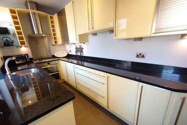 5 bed house, Hall Lane, Low Hill, Liverpool, L78TF - Image 9