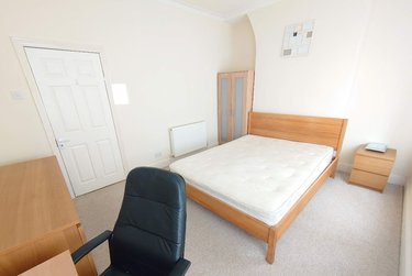 3 bed house, Halsbury Road, Kensington, Liverpool, L66DG - Image 4