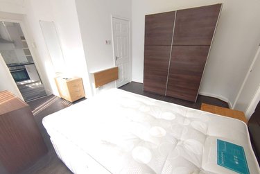2 bed flat, Fairfield, Liverpool, L70JH - Image 1