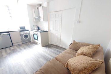 2 bed flat, Fairfield, Liverpool, L70JH - Image 5
