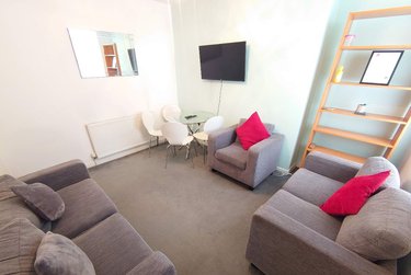 4 bed house, Langton Road, Toxteth, Liverpool, L152HT - Image 1