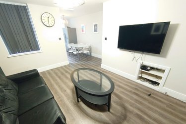 6 bed house, Needham Road, Kensington, Liverpool, L70EQ - Image 3