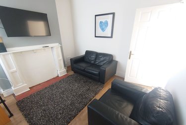 4 bed house, Saxony Road, Low Hill, Liverpool, L78RX - Image 1