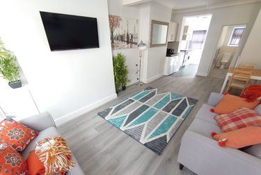 2 bed house, Grantham Street, Kensington, Liverpool, L66BU - Image 1