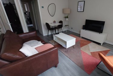 2 bed house, Hawkins Street, Kensington, Liverpool, L66BZ - Image 1