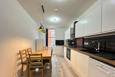 6 bed house, Edinburgh Road, Kensington, Liverpool, L78RF - Image 3