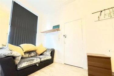 1 bed studio, Fairfield, Liverpool, L70JH - Image 3