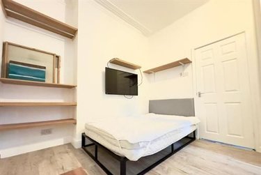 1 bed studio, Fairfield, Liverpool, L70JH - Image 1