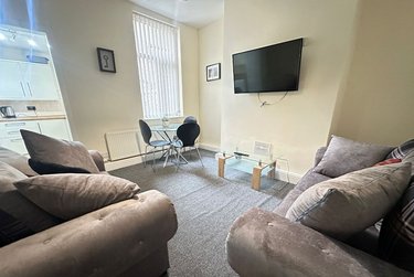 3 bed house, Cameron St, Kensington, Liverpool, L70EN - Image 7