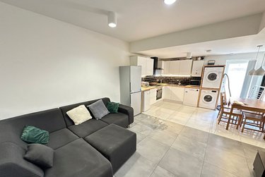 5 bed house, Cameron Street, Kensington, Liverpool, L70EN - Image 3