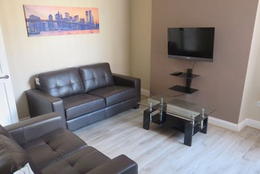 3 bed house, Malvern Road, Kensington, Liverpool, L66BN - Image 1