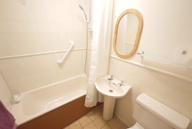 1 bed flat, Northcote Close, Low Hill, Liverpool, L54TD - Image 4