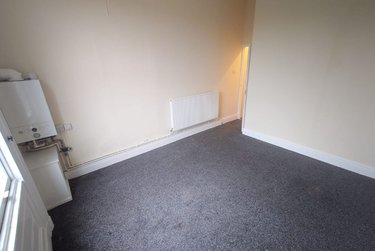 1 bed flat, Flat 3, 38 Woburn Hill, Stoneycroft, Liverpool, L136RL - Image 5