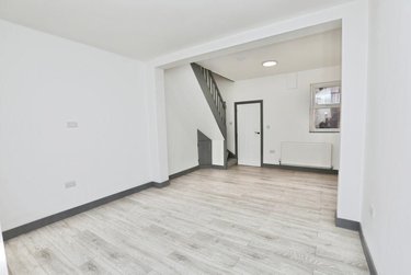 2 bed house, Sedley Street, Anfield, Liverpool, L65AF - Image 1