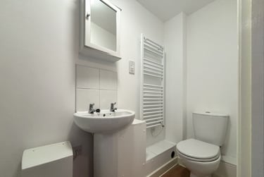 3 bed house, 5 Swift Court, City Centre, Norwich, NR33AU - Image 3
