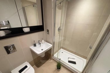 2 bed flat, Mackenzie House, Clarence Dock, Leeds, LS101PU - Image 10