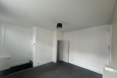 2 bed house, Longroyd Grove, Clarence Dock, Leeds, LS115HF - Image 3
