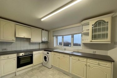 2 bed flat, Scholes Park Road, City Centre, Scarborough, YO126RA - Image 4