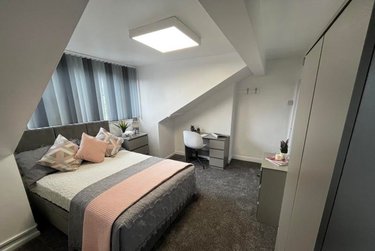 2 bed flat, Cardigan Road, Burley, Leeds, LS61LU - Image 11