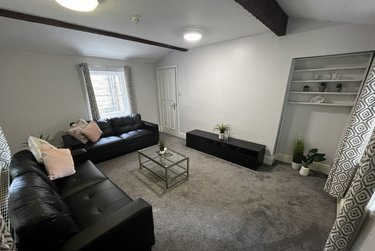 4 bed house, 24 Cumberland Road, Hyde Park, Leeds, LS62EF - Image 1