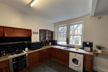 4 bed house, 24 Cumberland Road, Hyde Park, Leeds, LS62EF - Image 3