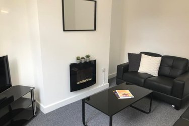 2 bed house, Kelsall Avenue, Hyde Park, Leeds, LS61RB - Image 10