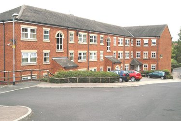 2 bed flat, The Cricketers, Kirkstall, Leeds, LS53RL - Image 11