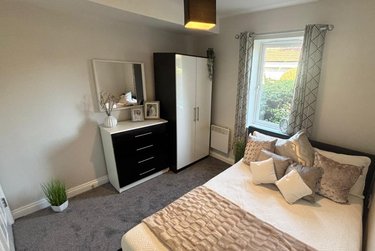 2 bed flat, 28 Old Oak Drive, West park, Leeds, LS165HB - Image 7