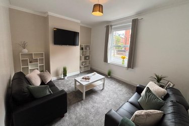 4 bed house, Granby Place, Headingley, Leeds, LS63BD - Image 1