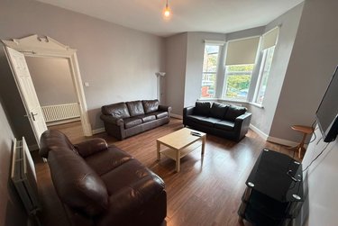 6 bed house, Rothbury Terrace, Heaton, Newcastle, NE65XH - Image 1