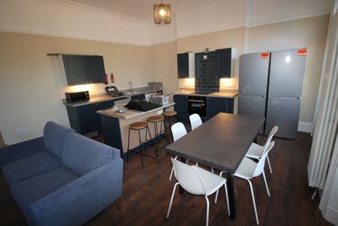 5 bed house, 56B Jesmond Road West, Sandyford, Newcastle, NE24PQ - Image 2