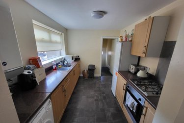 3 bed flat, Addycombe Terrace, Heaton, Newcastle, NE65NB - Image 2