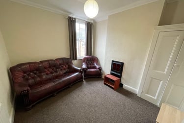 3 bed flat, Hinckley Road, City Centre, Leicester, LE30RD - Image 2