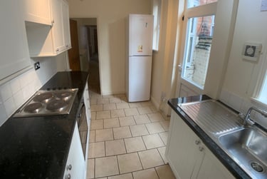 3 bed house, Windermere Street, City Centre, Leicester, LE27GU - Image 2